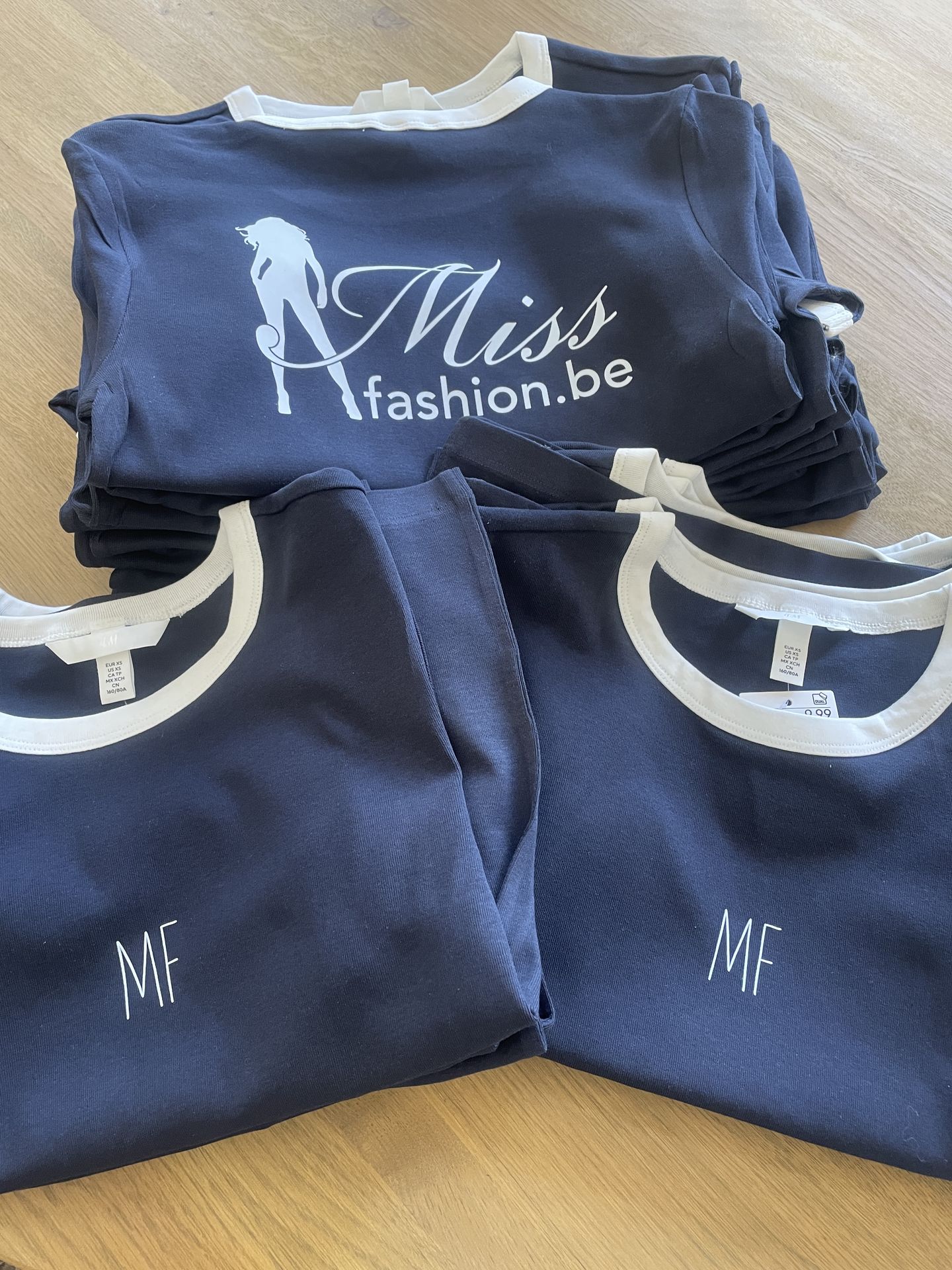 Polo's met logo voor Miss Fashion – Equi Prints
